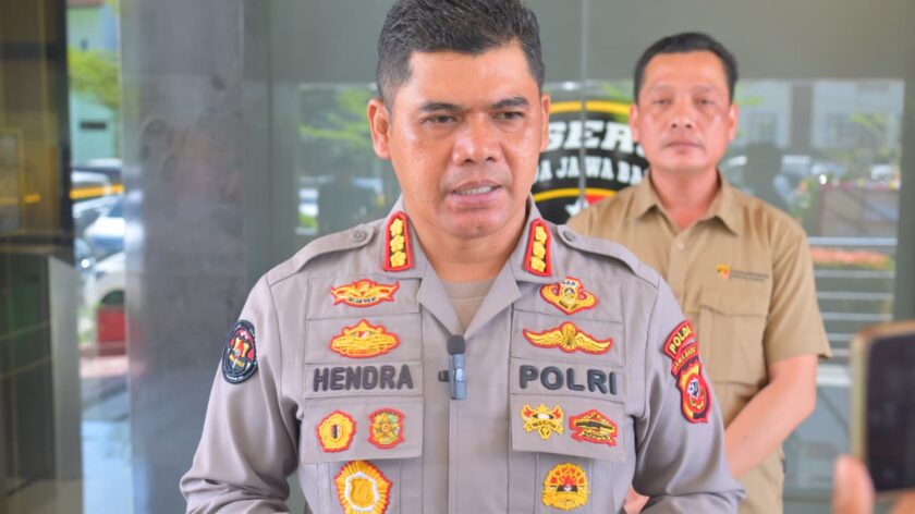 Kabid Humas Polda Jabar Kombes Pol. Hendra Rochmawan