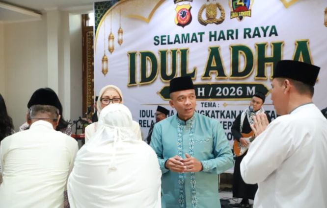 Kapolda Jabar Gelar Salat Iduladha Bersama Personel dan Masyarakat di Mapolda Jabar
